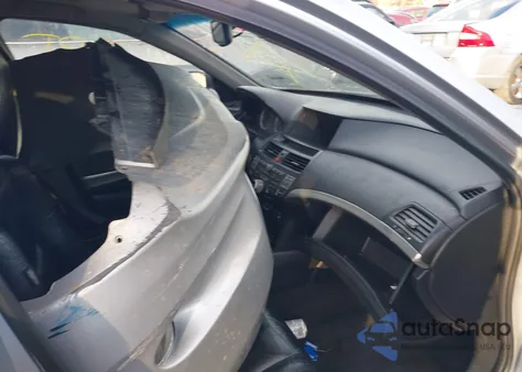 2008 Honda Accord 3.5 Ex-L from USA, damaged, VIN 1HGCP36868A041179